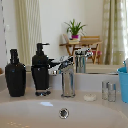 Oda ve Kahvaltı Il Tentacolo Ventimiglia