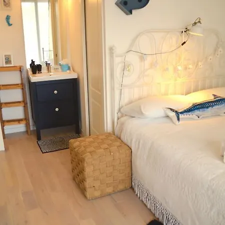 Il Tentacolo Oda ve Kahvaltı Ventimiglia